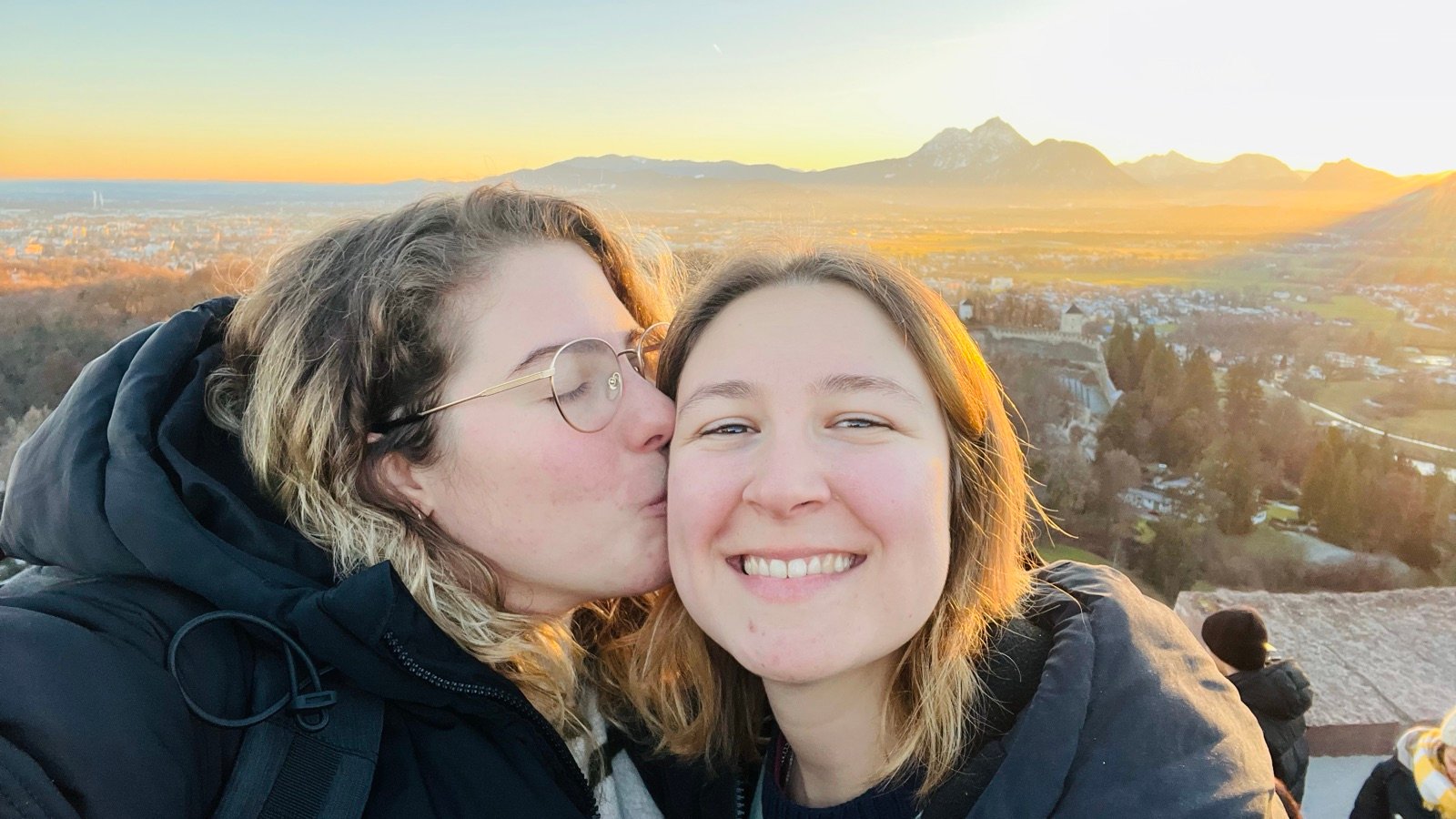 Elena y Carlota